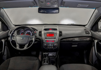 Подержанный автомобиль Kia Sorento 2020 года (15 фото)