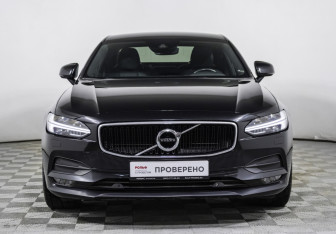 Подержанный автомобиль Volvo S90 2019 года (2 фото)