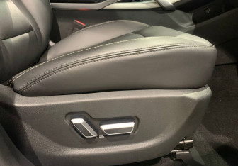 Подержанный автомобиль Geely Atlas 2021 года (20 фото)