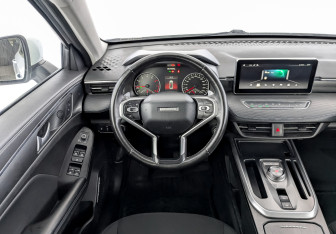 Подержанный автомобиль Haval Jolion 2022 года (21 фото)