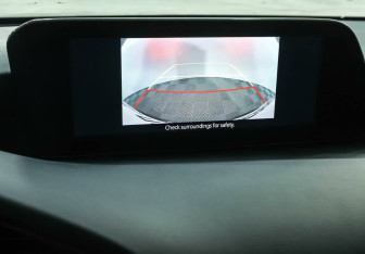 Подержанный автомобиль Mazda 3 Sedan 2021 года (12 фото)