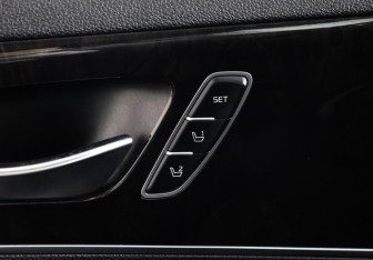 Подержанный автомобиль Kia Sorento 2016 года (16 фото)