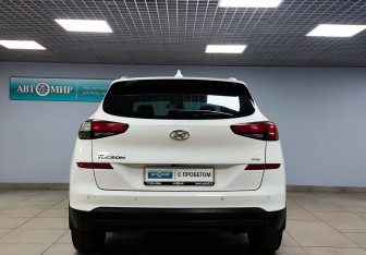Подержанный автомобиль Hyundai Tucson 2018 года (6 фото)