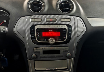 Подержанный автомобиль Ford Mondeo Sedan 2009 года (14 фото)