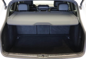 Подержанный автомобиль Porsche Macan 2016 года (30 фото)