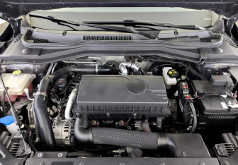 Подержанный автомобиль Москвич 6 2024 года (9 фото)