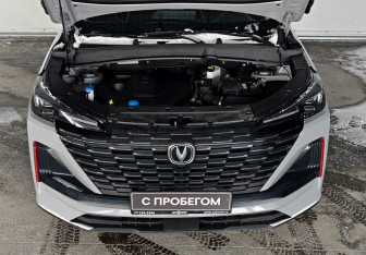 Подержанный автомобиль Changan CS55PLUS 2024 года (21 фото)