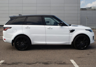 Подержанный автомобиль Land Rover Range Rover Sport 2018 года (4 фото)
