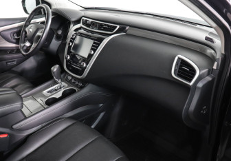 Подержанный автомобиль Nissan Murano Suv 2018 года (10 фото)