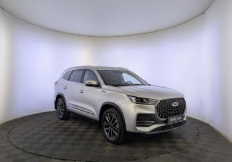 Подержанный автомобиль Chery Tiggo 8 Pro Max 2025 года (3 фото)
