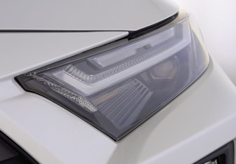 Подержанный автомобиль Toyota RAV4 2024 года (11 фото)