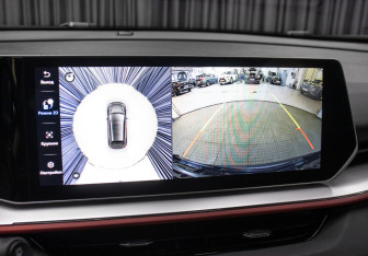 Подержанный автомобиль Geely Coolray 2024 года (20 фото)