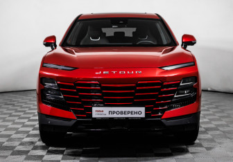 Подержанный автомобиль Jetour Dashing 2023 года (2 фото)