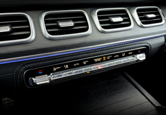 Подержанный автомобиль Mercedes-Benz GLE AMG 2020 года (30 фото)