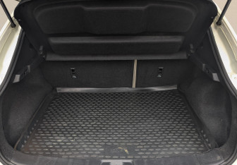 Подержанный автомобиль Nissan Qashqai 2016 года (10 фото)