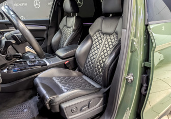 Подержанный автомобиль Audi Q5 2021 года (20 фото)