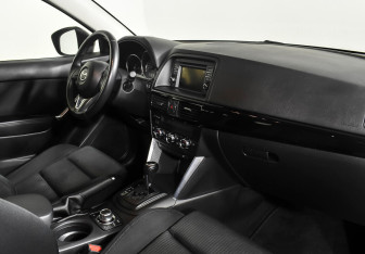 Подержанный автомобиль Mazda CX-5 2013 года (10 фото)