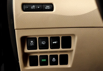 Подержанный автомобиль Nissan X-Trail 2021 года (18 фото)