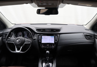 Подержанный автомобиль Nissan Qashqai 2020 года (14 фото)