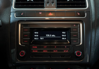 Подержанный автомобиль Volkswagen Polo Sedan 2020 года (17 фото)