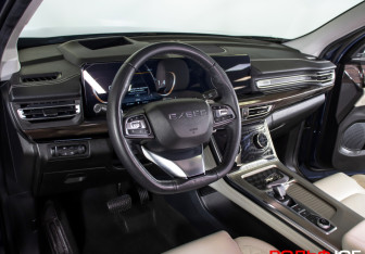 Подержанный автомобиль Exeed VX 2022 года (13 фото)