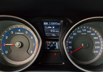 Подержанный автомобиль Hyundai i30 Hatchback 2013 года (13 фото)