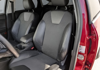 Подержанный автомобиль Ford Focus Hatchback 2012 года (20 фото)