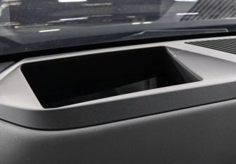 Подержанный автомобиль BMW X3 2025 года (17 фото)