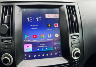 Подержанный автомобиль Infiniti FX 2006 года (13 фото)