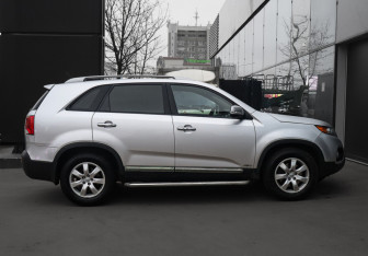 Подержанный автомобиль Kia Sorento 2011 года (4 фото)