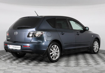Подержанный автомобиль Mazda 3 Hatchback 2008 года (3 фото)