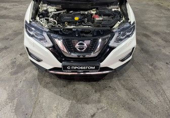Подержанный автомобиль Nissan X-Trail 2019 года (20 фото)