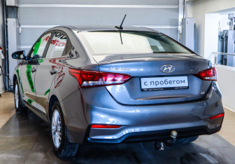 Подержанный автомобиль Hyundai Solaris Sedan 2019 года (6 фото)