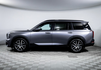 Подержанный автомобиль GAC GS8 2023 года (8 фото)