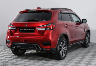 Подержанный автомобиль Mitsubishi ASX 2020 года (5 фото)