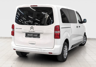 Подержанный автомобиль Citroen SpaceTourer 2021 года (5 фото)