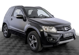 Подержанный автомобиль Suzuki Grand Vitara 2012 года (3 фото)