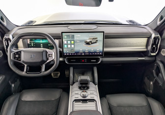 Подержанный автомобиль Jetour T2 2024 года (14 фото)