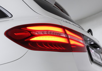 Подержанный автомобиль Mercedes-Benz GLC Coupe 2016 года (25 фото)