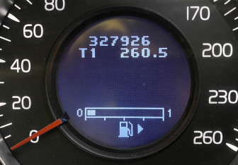 Подержанный автомобиль Volvo XC70 2008 года (22 фото)