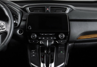 Подержанный автомобиль Honda CR-V 2018 года (16 фото)