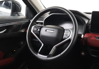 Подержанный автомобиль Haval Jolion 2024 года (15 фото)