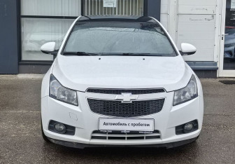 Подержанный автомобиль Chevrolet Cruze Sedan 2012 года (2 фото)