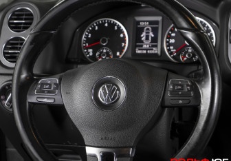 Подержанный автомобиль Volkswagen Tiguan 2013 года (12 фото)