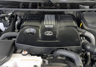 Новый Lexus LX 2024 (9 фото)