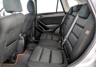 Подержанный автомобиль Mazda CX-5 2014 года (18 фото)