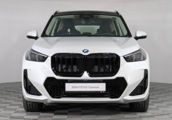 Новый BMW X1 2026 (3 фото)