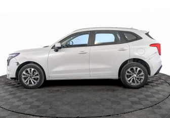 Подержанный автомобиль Haval Jolion 2023 года (8 фото)