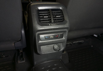 Подержанный автомобиль Volkswagen Tiguan 2021 года (23 фото)