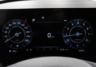 Подержанный автомобиль Kia Sportage 2023 года (11 фото)